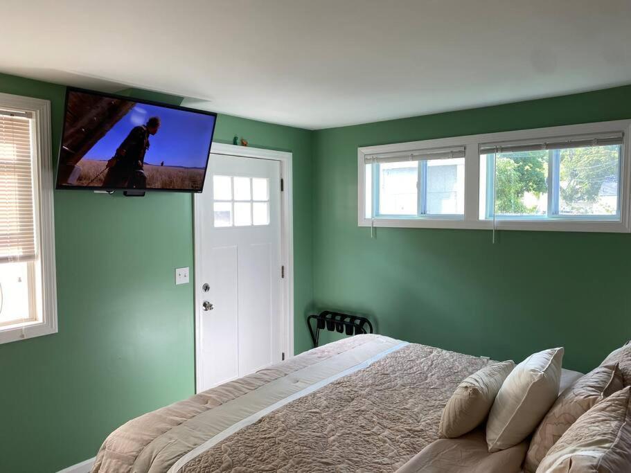 Sunny One Bedroom In Historic Downtown Dover Bagian luar foto
